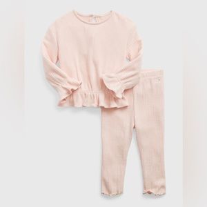 GAP new with tags baby rib knit set